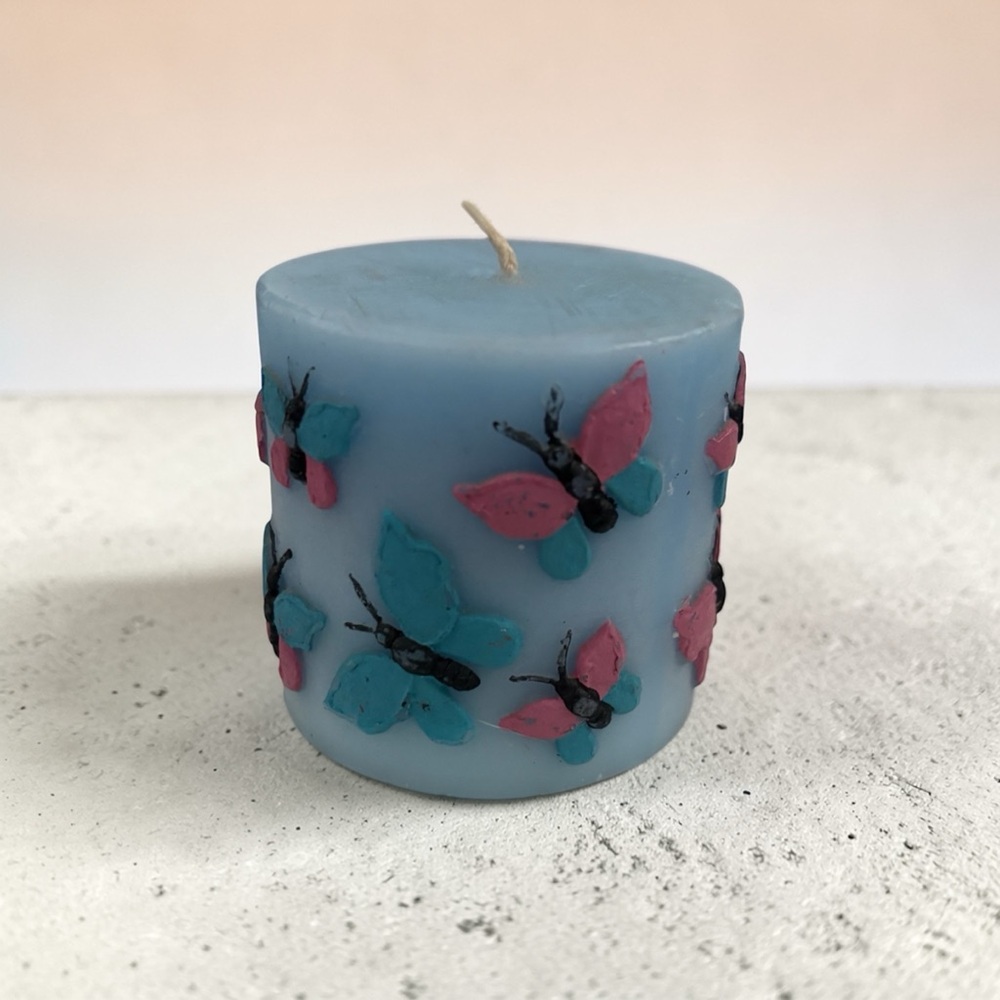 Blue & Pink Vintage Butterfly Candle from the 70’s in great condition